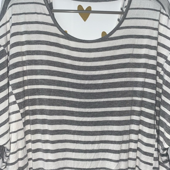 BKE top - Picture 2 of 5